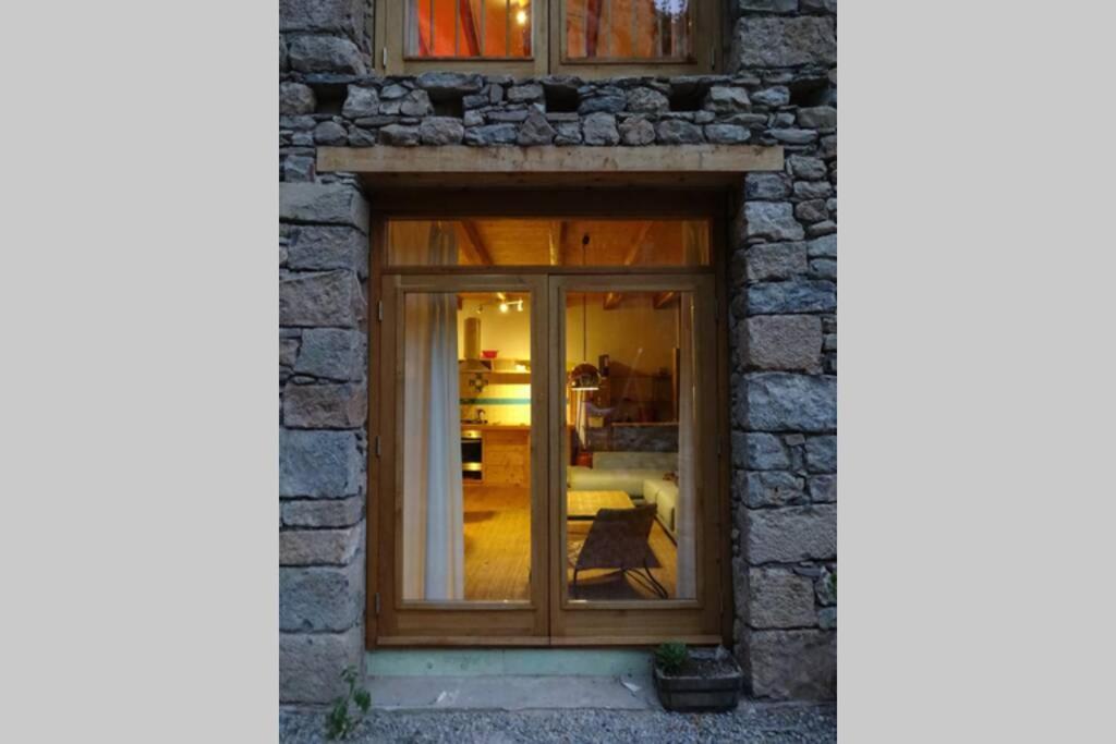 Pont De Valenti Mountain Retreat Apartment Girona Exterior photo