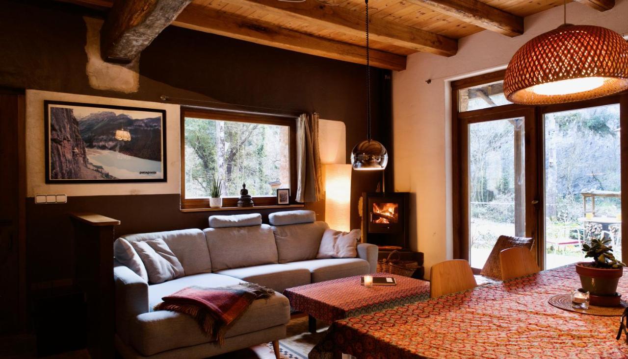 Pont De Valenti Mountain Retreat Apartment Girona Exterior photo